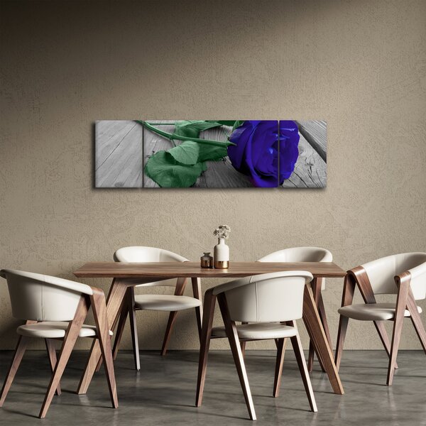 Obraz - Modrá růže se zeleným stonkem (170x50 cm)