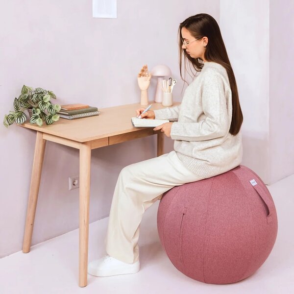 Růžový sedací / gymnastický míč VLUV NEW LEIV Ø 65 cm