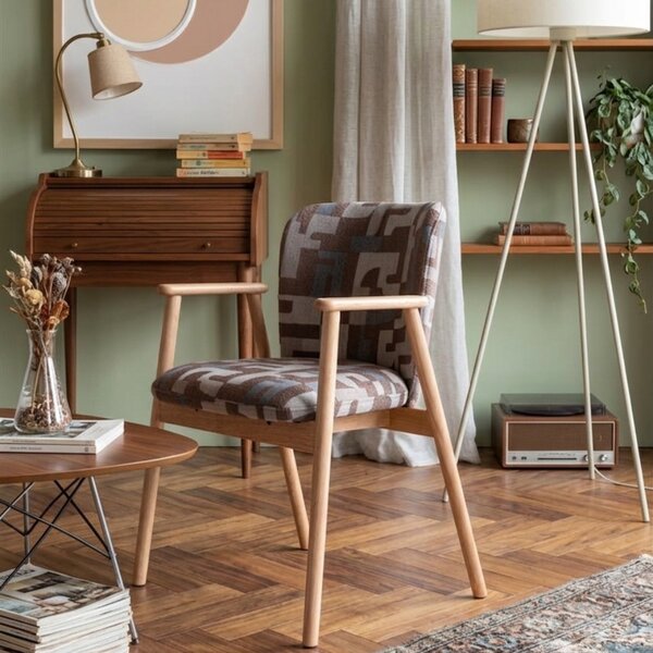 Housecraft Living Hnědá čalouněná jídelní židle Kenna s područkami
