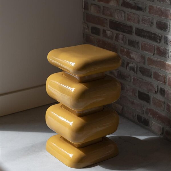 Dutchbone Žlutý kovový odkládací stolek STUBBY 49 cm