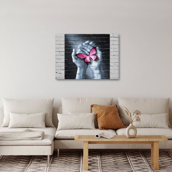 Obraz - Růžový motýl ve zdi (70x50 cm)