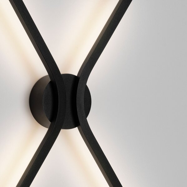 Nova Luce Černé kovové nástěnné LED světlo Akro