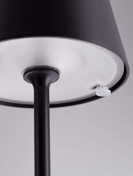 Venkovní stojací lampa Persea