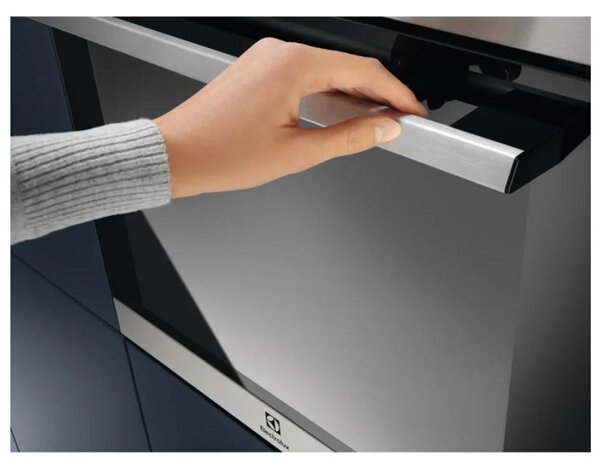 Electrolux EOF3H40X Vestavná trouba