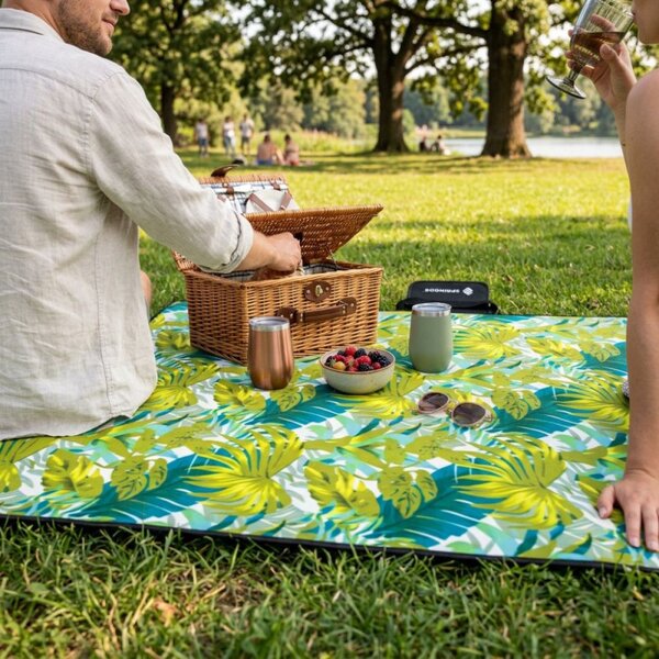Pikniková deka 200x200 cm SPRINGOS PM041 zelená s listy
