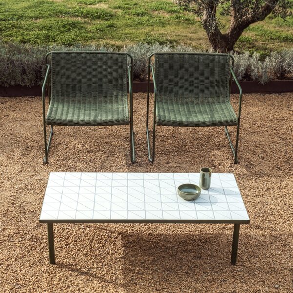 Kave Home Bílo-zelený zahradní stolek Maurina 122 x 61 cm