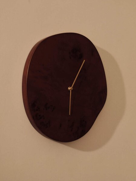 Ferm Living Hodiny Melt, dark stained burl