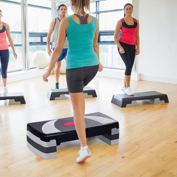 HOMCOM Nastavitelný Aerobní Fitness Stupínek s Protiskluzovým Povrchem 78x29x20 cm | Aosom