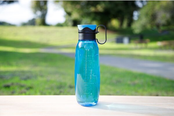 Sistema Tritanová láhev s poutkem Hydrate Traverse Flip Top 650 ml, modrá