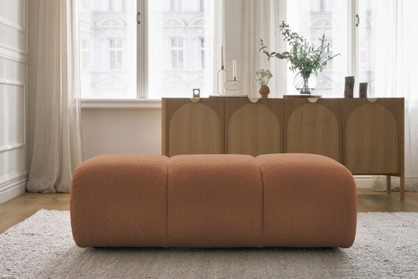-25 % Dny MOMENTI– Bobochic Paris Terakotově oranžová bouclé podnožka Pamira 124 x 60 cm
