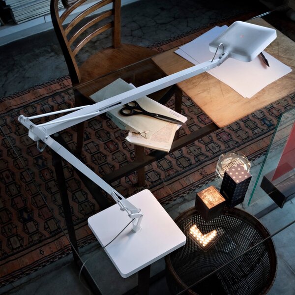 Stolní lampa FLOS, Kelvin Edge, Bílá, Pracovna, Kov, Design