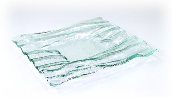 BDK-GLASS Skleněný čirý talíř se zvlněným okrajem - 20x20cm