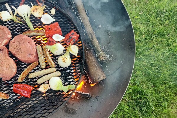 Přenosné ohniště Ø 60 cm s grilovacím roštem P