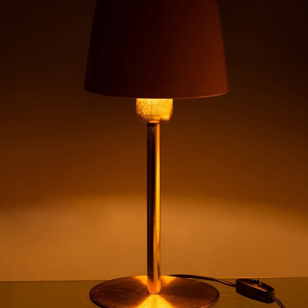 Okrově žlutá kovová stolní lampa J-line Musino