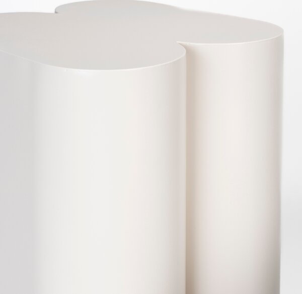 -25 % Dny MOMENTI– Set dvou béžových kovových odkládacích stolků ZUIVER SHAPE 35/26 cm