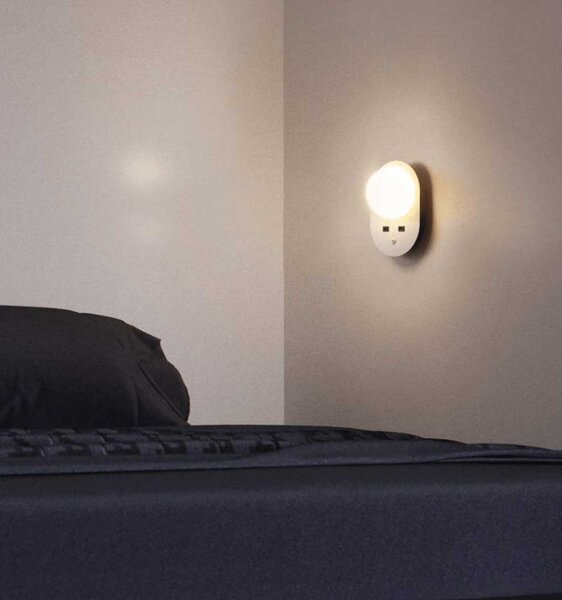 Ambient LED nástěnné svítidlo s USB Chromová