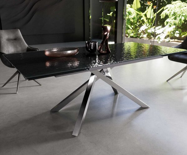 DELIFE Jídelní stůl Edge 200-300x100 sklo s reliéfem kouřově černé 3D design křížová podnož obdélník nerezová ocel rozkládací