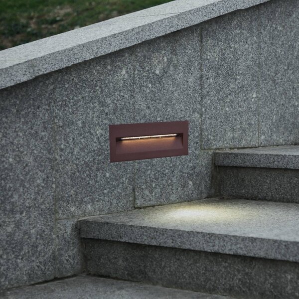 Lucande Vestavné nástěnné svítidlo LED Loya, 23 x 8 cm, rezavé, IP54, Hnědá / rez, Hliník, Moderní