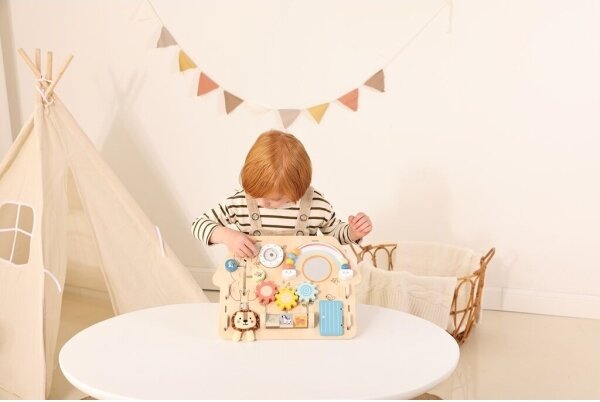 2Kids Toys - Activity board Lvíčkův dům