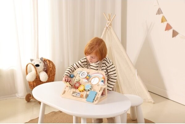 2Kids Toys - Activity board Lvíčkův dům