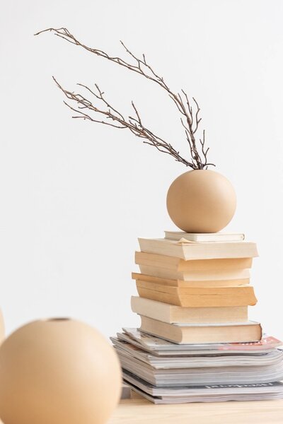 Krémová kulatá keramická váza Beige M - 18*18*18 cm - J-Line by Jolipa