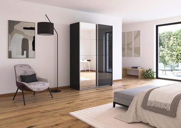 SKŘÍŇ S POSOUVACÍMI DVEŘMI FELDKIRCH 136