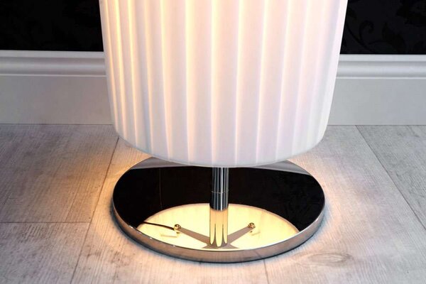 Stojanová lampa Parlor bílá