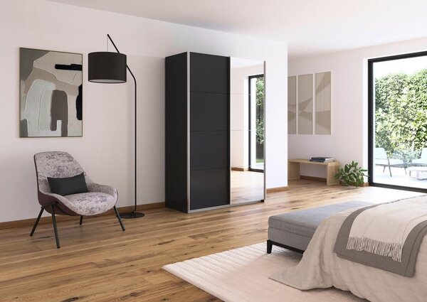 SKŘÍŇ S POSOUVACÍMI DVEŘMI FELDKIRCH 136