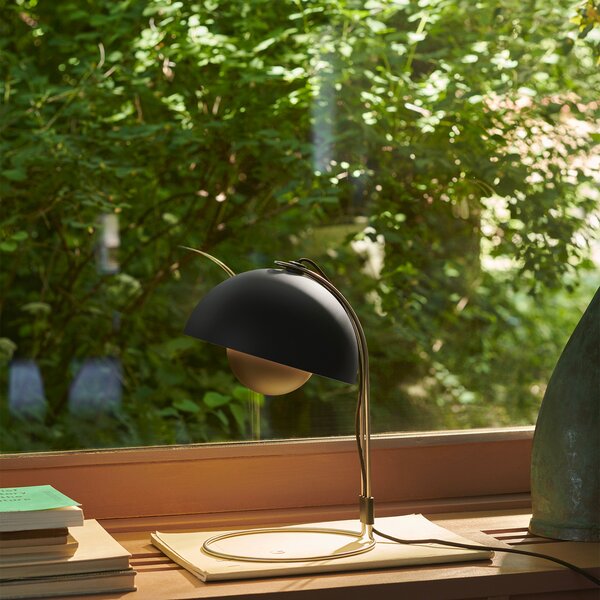 &Traditiondesignové stolní lampy Flowerpot VP4