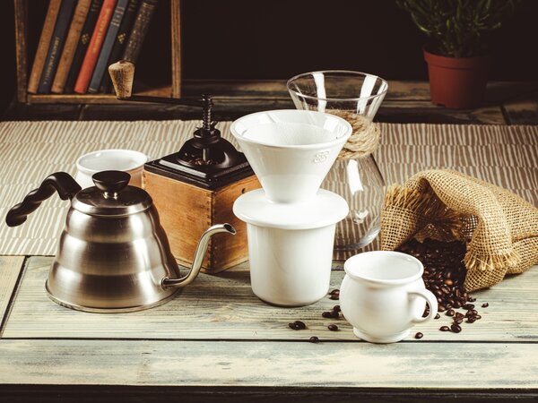 Keramika Vanya Dripper - překapávač na kávu - mint