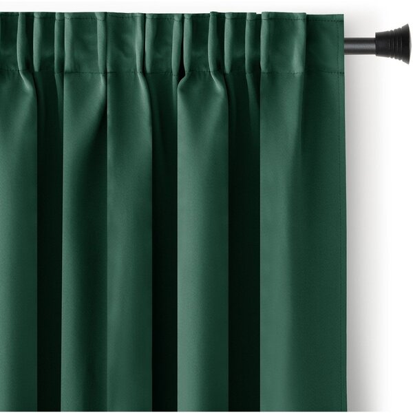 Tmavě zelený dimout závěs 140x175 cm Kierra – Restilo