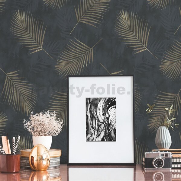 Vliesové tapety na zeď G.M.K. Fashion For Walls 02579-40, rozměr 10,05 m x 0,53 m, palmové listy zlaté na černém podkladu, Erismann