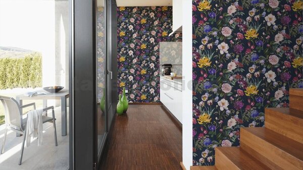 Vliesové tapety na zeď Trendwall 37236-4, rozměr 10,05 m x 0,53 m, květy barevné na černém podkladu, A.S. CRÉATION