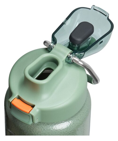 Zelená cestovní lahev z nerezové oceli 700 ml Wellspring Bottle Hammertone Green – Stanley