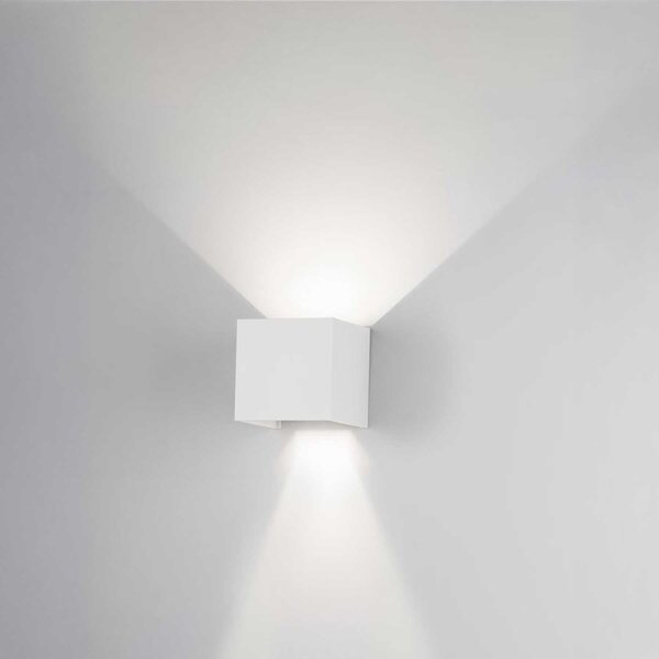 Nova Luce Como LED nástěnné svítidlo IP65 Bílá