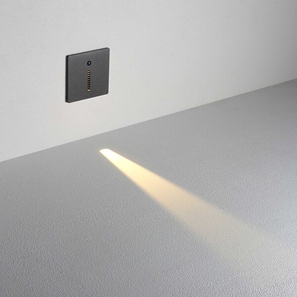 Ascend LED schodišťové zápustné svítidlo s pohybovým senzorem ČernáTrojúhelník