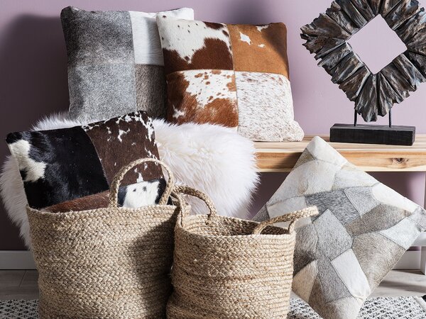 Sada 2 dekorativních polštářů NELLAD Kůže 45 x 45 cm Šedá Patchwork