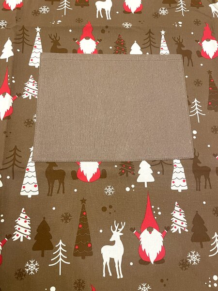 Kuchyňská zástěra bavlněná Vánoční Christmas hnědá TiaHome