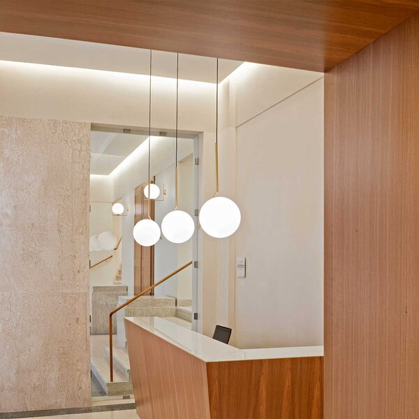 Flos IC Lights S1 E14 závěsné svítidlo Mosaz