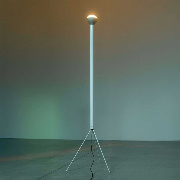 Flos Luminator E27 ikonická stojací lampa Bílá