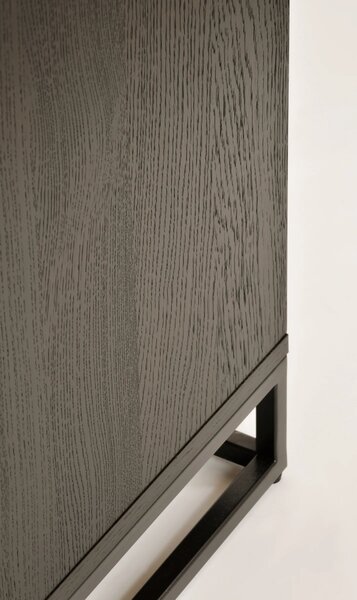 LivinHill Komoda Indus 117 cm z masivu dub přírodní/grafit