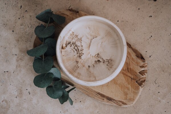 VOJA HOME Dekorativní mísa Beloria – kónická, Ø 19 cm Barva: Krémová hnědá (styl marble)