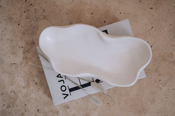 VOJA HOME Dekorativní mísa Taleva – 30×16 cm Barva: Bílá