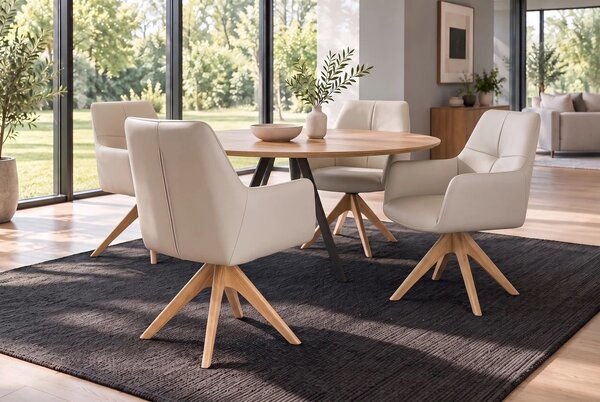 Luxusní designová béžová otočná jídelní židle Elton s potahem z pravé kůže a masivním hnědým dubovým nohama 62 cm