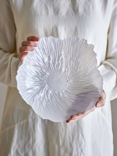 Dekorativní skleněná mísa Iani White Ø 26 cm