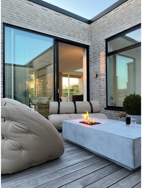 Bílé rozkládací křeslo vhodné do exteriéru Karup Design Design OUT™ Nido White