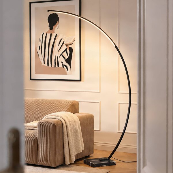 Lindby oblouková lampa LED Kendra, černá, hliník, výška 180 cm, stmívatelný, Černá, Obývací pokoj / jídelna, kov, Moderní