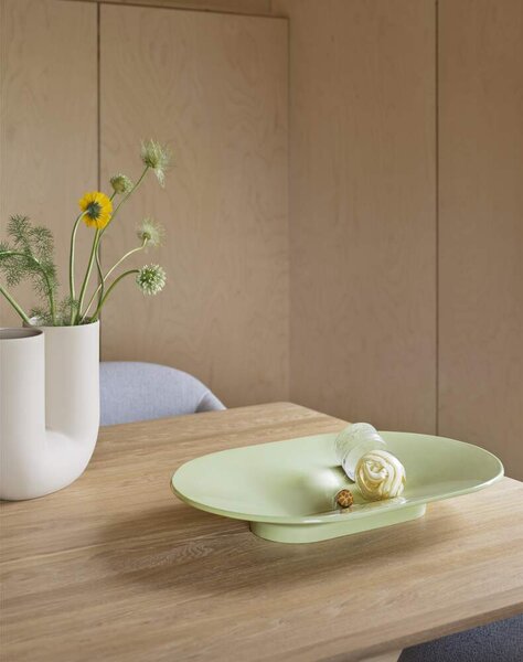 Muuto Mísa Mere 52 x 36, light green