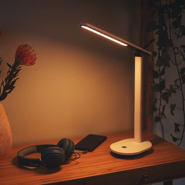 Ivory stolní LED lampa 1x5W 130lm 2700/3600/5000K IP20 USB, krokové stmívání, bílá