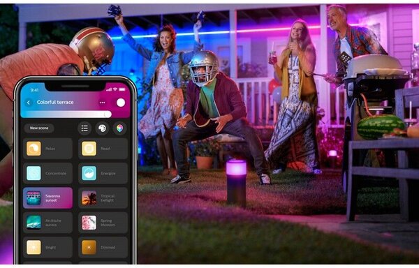 Hue WACA Outdoor LightStrip venkovní LED pásek 2m 1x19W 800lm 2000-6500K RGB IP67, bílý